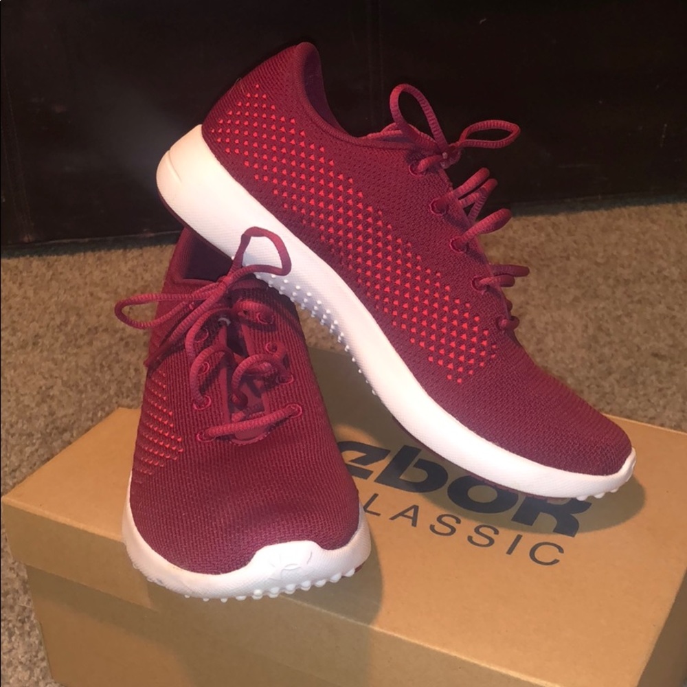 NEW Under Armour UA W Rapid Le